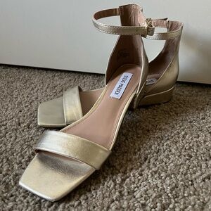 Steve Madden sandals